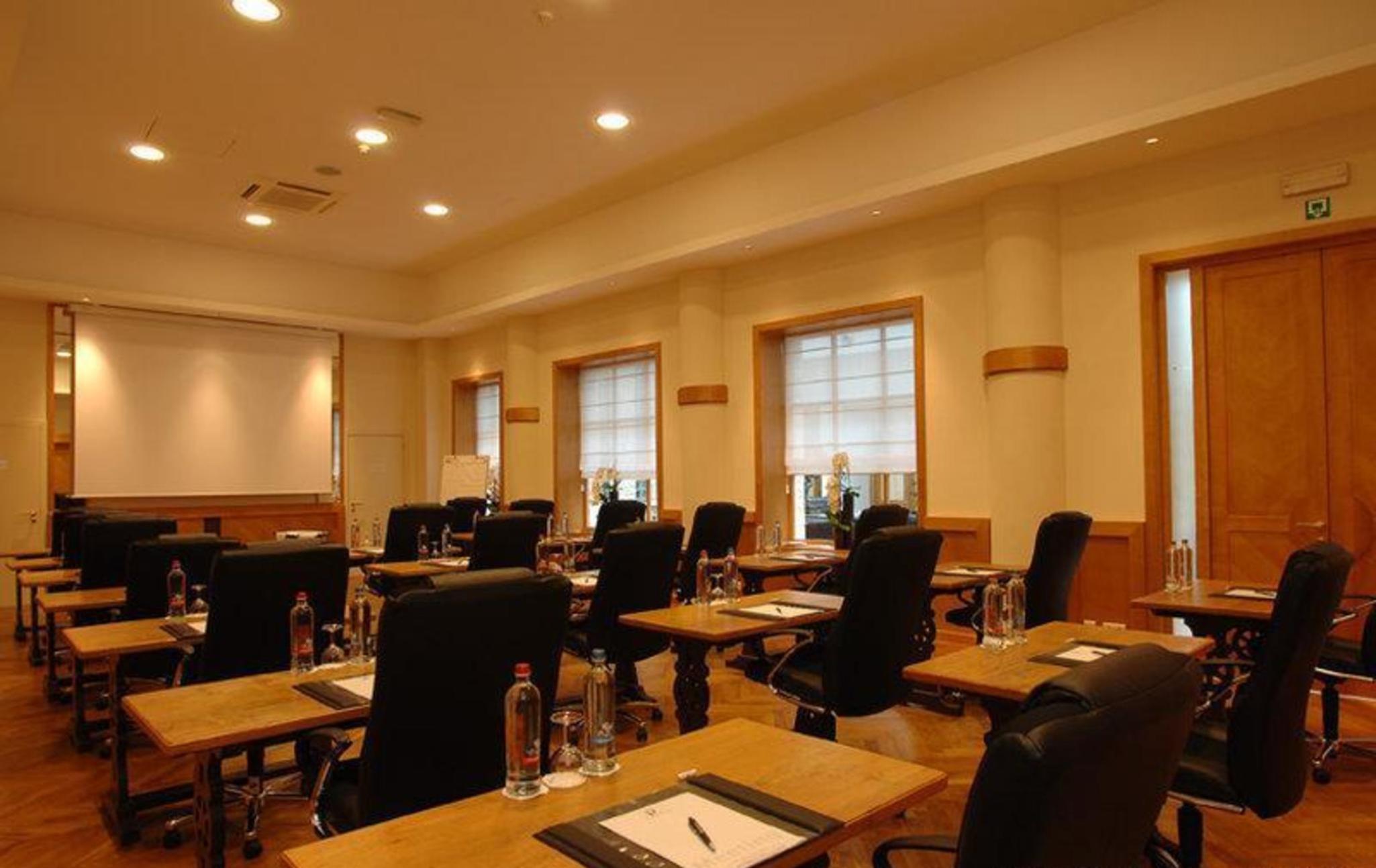 Progress Hotel Saint-Josse-ten-Noode Facilidades foto